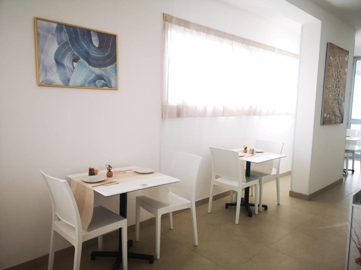 Hotel Mare Blu Torre dell'Orso Dış mekan fotoğraf